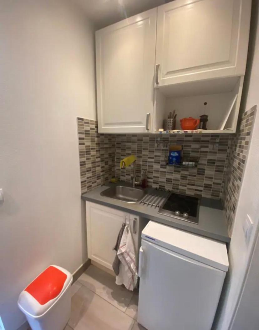 פריז Small Studio Near Eiffel Tower מראה חיצוני תמונה